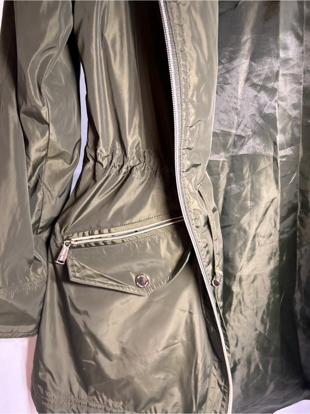 Michael Kors Women’s Olive Green Hooded Anorak Rain Jacket Utility Coat Size med - Picture 8 of 15